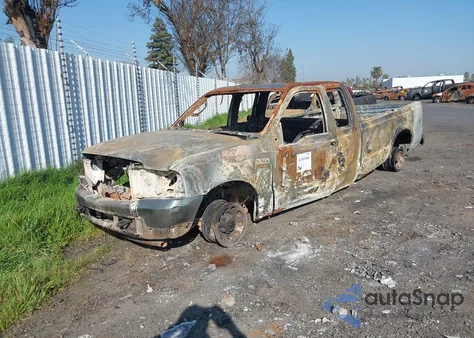 2003 Ford F-250 Lariat/Xl/Xlt from USA, damaged, VIN 1FTNX21P93EC41636